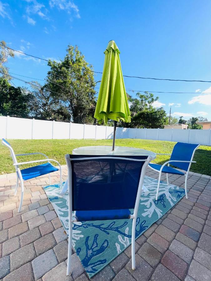 3 Miles To Siesta Key #1 Beach In America Sarasota Exterior photo